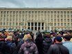 В Ужгороде работники "Краснодонцев" протестуют под стенами ОГА 