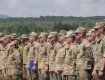 Возле Ужгорода проводят масштабные военные учения с участием 600 человек