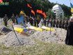 ВСУ, гимн и флаги Украины на похоронах остатков фашистов из дивизии СС «Галиция»