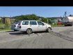 ДТП в Закарпатье: Автомобиль знатно потрепало от удара 