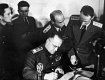 Маршал Советского Союза Г. К. Жуков подписывает Акт о безоговорочной капитуляции гитлеровской Германии, 8 мая 1945 года, Германия