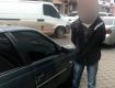 Невідомі, погрожуючи ножем, викрали у мукачівця Peugeot 405