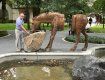 Закарпаття. У туристичній Свалявщині – дивна скульптура-фонтан милує око