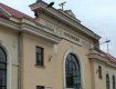 Коронавірус тимчасово "убив" залізничні вокзали в Ужгороді та в Мукачево