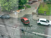 В Ужгороде мужчина на электросамокате протаранил VW