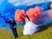 Новый тренд закарпатских свадеб: цветные дымовые шашки
