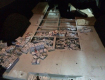 Закарпатские пограничники конфисковали "Фольксваген" запакованный сигаретами