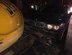 BMW протаранила экскаватор в Ужгороде: водитель на вид пьяный