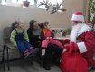 Дед Мороз и Снегурочка пришли к детям в Ужгородскую больницу