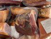 В Закарпатье на КПП Тиса пресекли контрабанду деликатесов из Италии