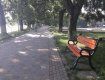 На Православной набережной в Ужгороде новые скамейки