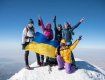 Самая знаменитая гора Армении подкорилась девушке-альпинистке из Закарпатья