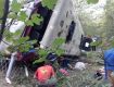 В Крыму автобус упал в 50-метровую пропасть