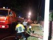В Закарпатье 17 спасателей тушили бушующий огонь 