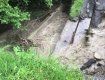 Дощовий паводок зніс ще один міст у глибинці Закарпаття (ФОТО)
