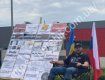 Заробітчанин із Закарпаття голодує під стінами "рідного" підприємства у Чехії