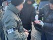 На взятке за место в очереди на границе поймали инспекторов Укртрансбезопасности 