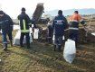 На Закарпатье спасатели помогают водникам восстанавливать дамбы