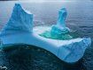 Фаллический айсберг снял фотограф из городка Дилдо 