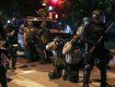 В городах США ввели комендантский час: Протесты и беспорядки охватили 25 городов