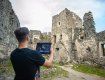 Побродить и окунуться в атмосферу Невицкого замка XVI века в Закарпатье можно в компьютерной игре