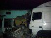 На Львовщине грузовик врезался в жилой дом