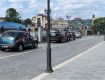 В Ужгороде площадь Петефи с пешеходной зоной "заселили" автоолени 