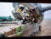 В Польше бойцы ВСУ умудрились оторвать башню танку Leopard 