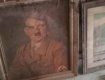 «Капсулу времени» с нацистскими артефактами нашли в стене дома в Германии