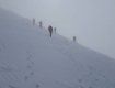 Спасатели Закарпатья в жутких условиях ведут поиски 2 пропавших в Карпатах лыжников 