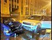 В Киеве нетрезвый Ступка вдребезги разнес передок припаркованного Mitsubishi