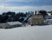 Шел 144-й день зимы: Знаменитый курорт в Закарпатье продолжает "делать" кассу даже в апреле 
