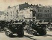 Парад Победы 1945 года в Киеве. Один из первых на послевоенном Крещатике