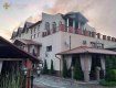 Кадры как из фильма: Пожар поразительных масштабов охватил гостиницу с рестораном в Закарпатье 
