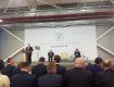 Глава государства пришел на заседание Совета регионального развития в Закарпатье