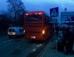 Водій міжнародного рейсу в Ужгороді висаджував пасажирів під колеса іншим авто