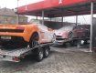 В Закарпатье заметили оранжевую Lamborghini и красную Ferrari
