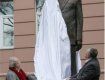 У Москві урочисто відкрили скульптуру, що зображає одіозного російського політик