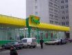 Шустрый воришка за пару часов обворовал два магазина в Ужгороде