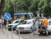 Припарковать свой автомобиль в будние дни в Ужгороде невозможно