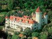 Замок Конопище является одной из главных туристических достопримечательностей Чехии
