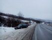На Воловеччині в Нижніх Воротах водій «Мерседеса» вгруз у сніг.
