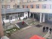 В Ужгородській лікарні чоловік вистрибнув з вікна сьомого поверху.