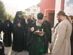 У виданні-путівнику читачам представлена інформація про монастирі Закарпаття