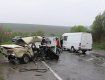 ДТП на Тернопольщине : ВАЗ-2106 разорвало, а водитель жив