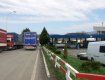На словацькому кордоні півтори доби стоїть понад 100 вантажівок