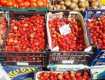 В Закарпатье упали цены на клубнику и черешню