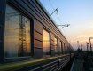 Львовские железнодорожники назначили три дополнительных поезда