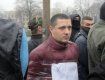 Сергея Харченко привязали к столбу возле Закарпатской ОГА