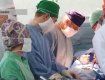 Мукачевские врачи сделали уникальную операцию на позвоночнике